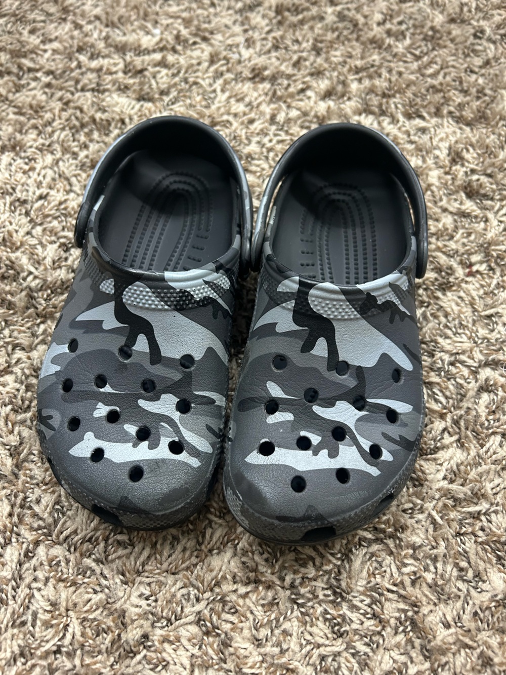 Crocs Kids Camouflage Clog - Black/Grey Sz 3